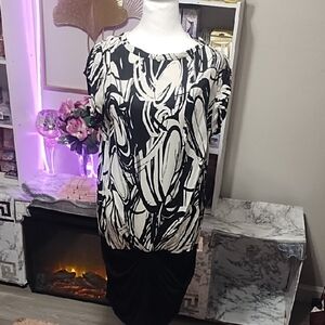 Black & White Abstract Print Mini Dress
